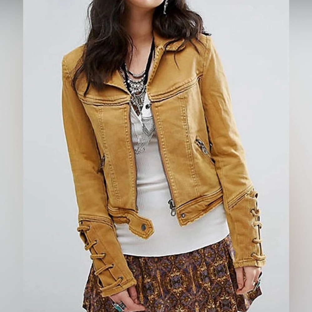 Free People‎ Feel Good Brenda Distressed Honey Cropped Denim Moto Jacket.